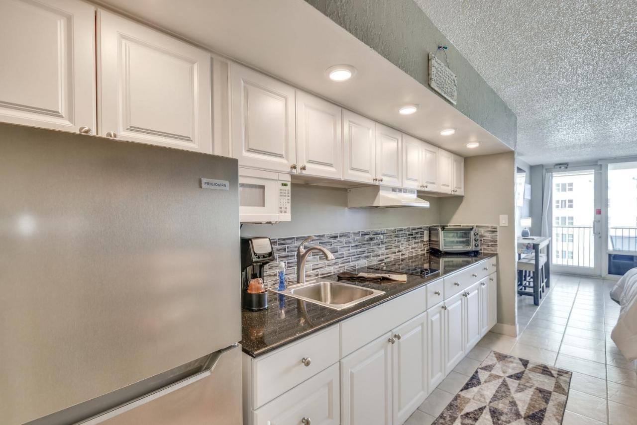 Breezy Daytona Beach Studio With Balcony And Views! מראה חיצוני תמונה